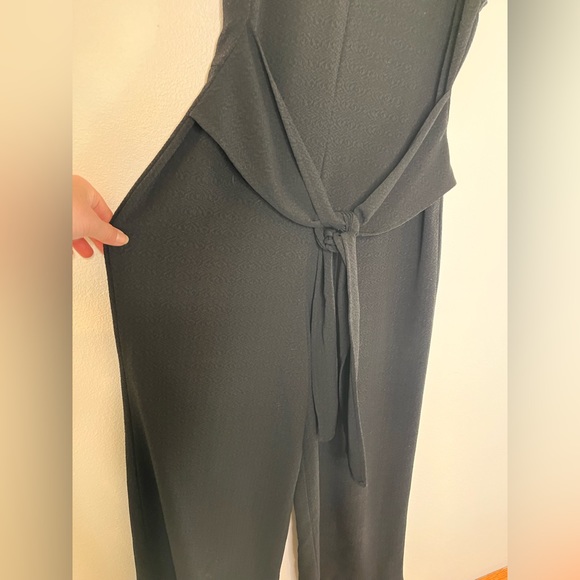 ASTR THE LABEL Tie Front wide Leg Jumpsuit - Picture 8 of 13